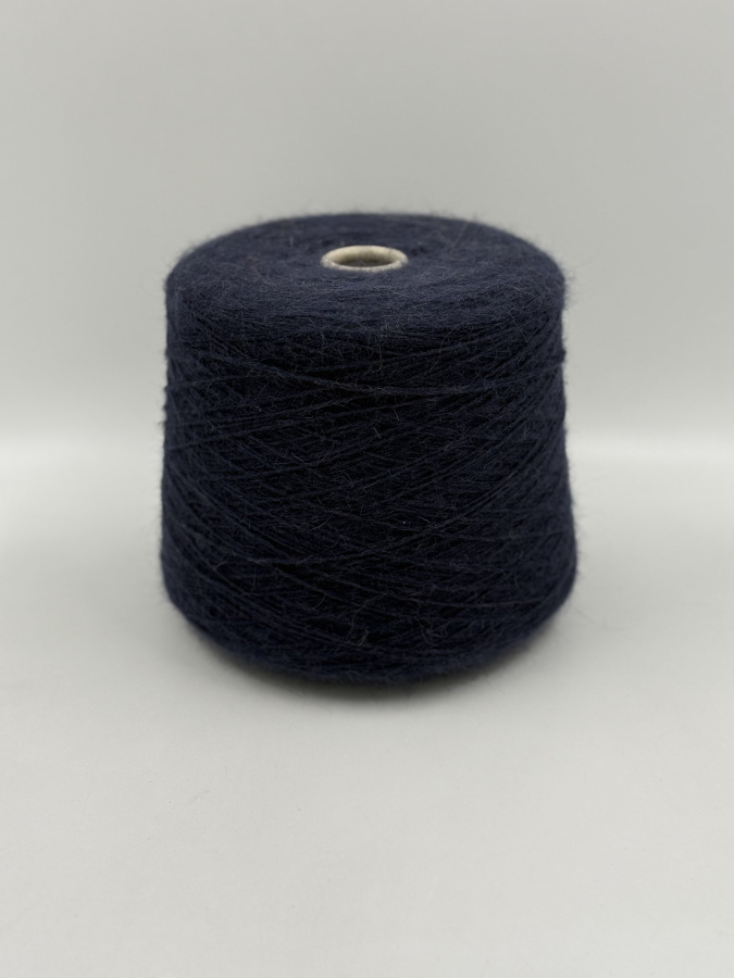 Пряжа Angora Bubbly G&G Filati, ангора, меринос, цвет темно-синий, 70% ангора, 10% шерсть, 20% па, цвет темно-синий, G&G Filati — фото пряжи Cozy Wool